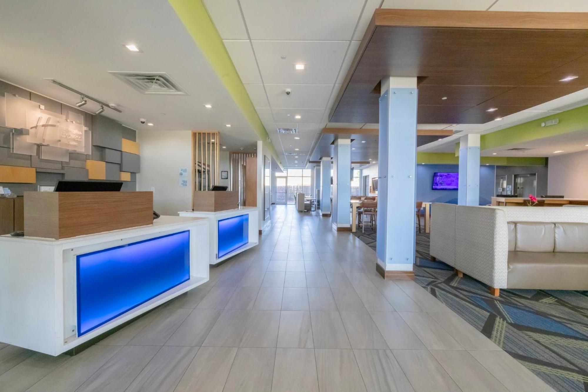 Holiday Inn Express & Suites Dallas Ne Arboretum Garland Ngoại thất bức ảnh